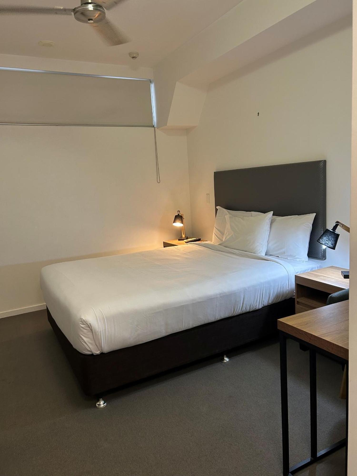 Central Holborn Apartments Τάουνσβιλ Δωμάτιο φωτογραφία